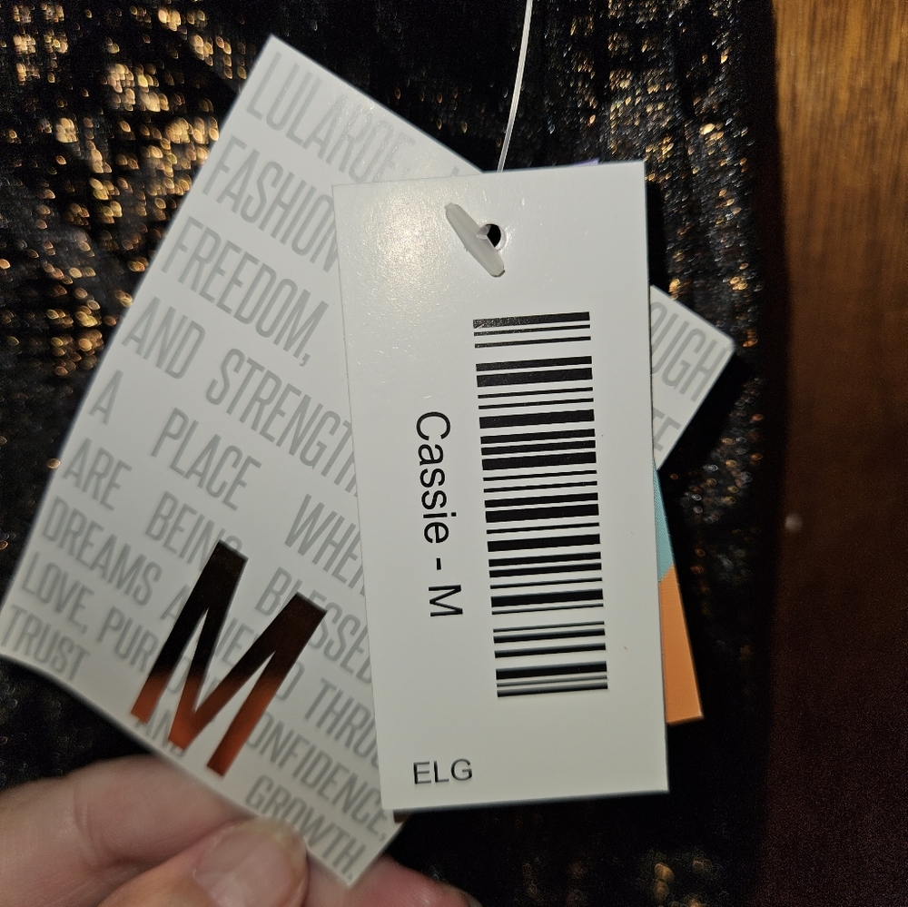 Lularoe - Picture 2 of 3